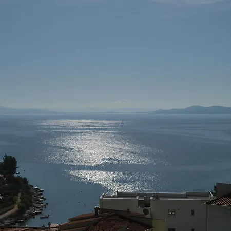 Lotos * Trogir